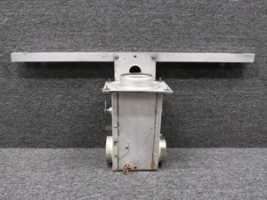 0550181-1, 0550214-9 Cessna 175B Carburetor Air Box Assembly with Support Bracke